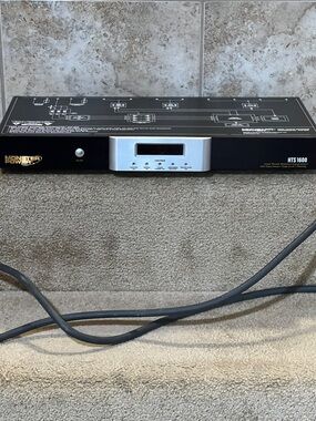 Monster Power HTS 1600 PowerCenter Clean Surge Protector 8 Outlet Home Theater